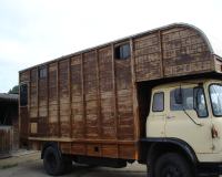 horsebox1_big.jpg